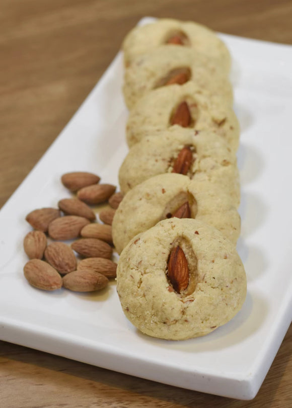 Almond Cookies (6pc) עוגיות שקדים